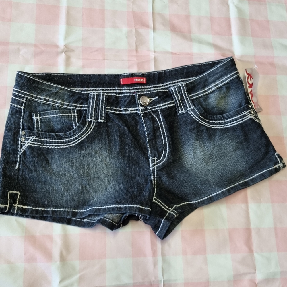 Y2K Vintage NWT Bongo Shorts